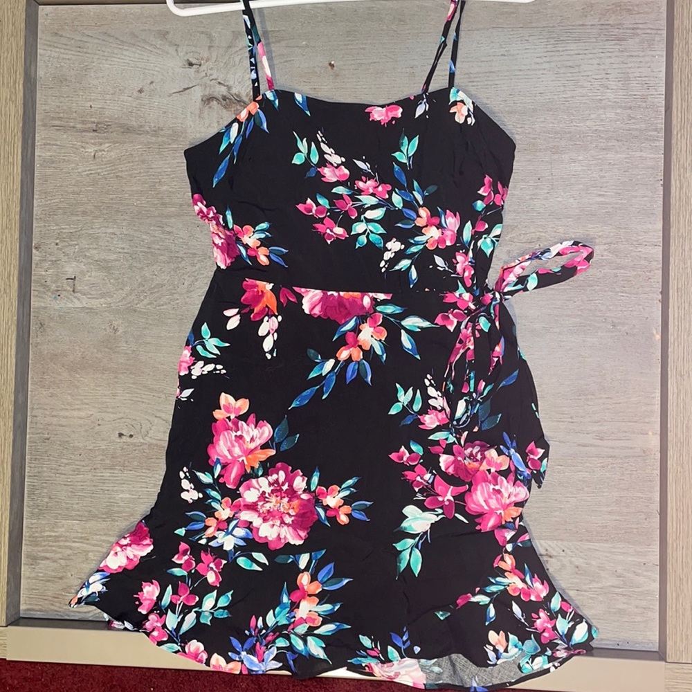 Black floral print dress by Express